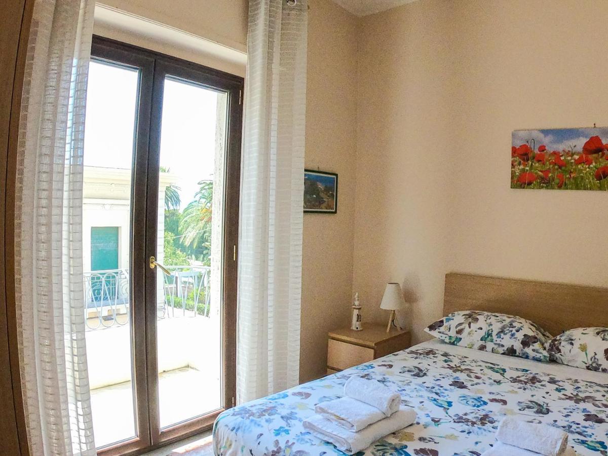 فيلا La Casa Di Aurora ريجّو دي كالابريا المظهر الخارجي الصورة